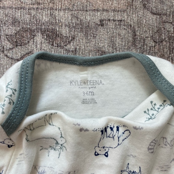 Long sleeve onesie and matching pants - Picture 4 of 4